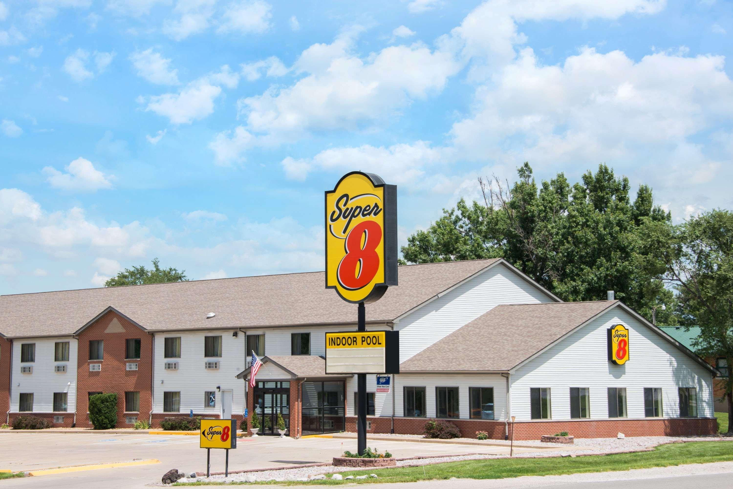 Super 8 By Wyndham Fairfield Hotel Exterior photo